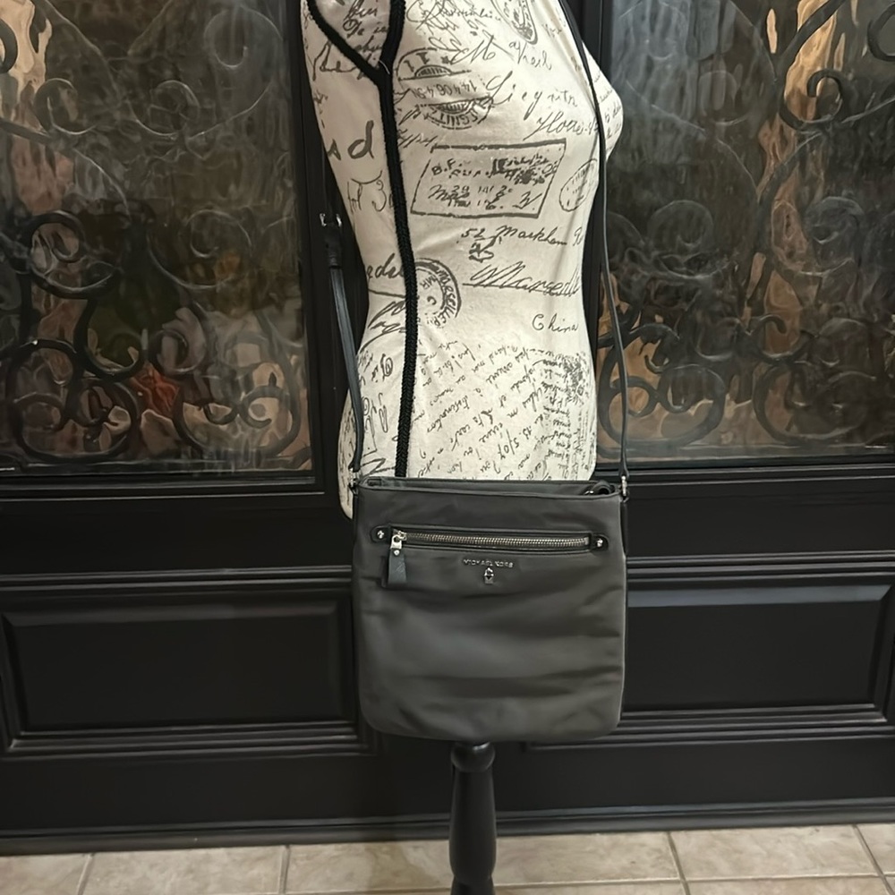 Michael Kors crossbody